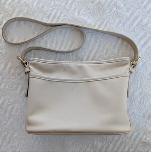 Vintage Coach Worth Crossbody In Bone (No Hangtag)